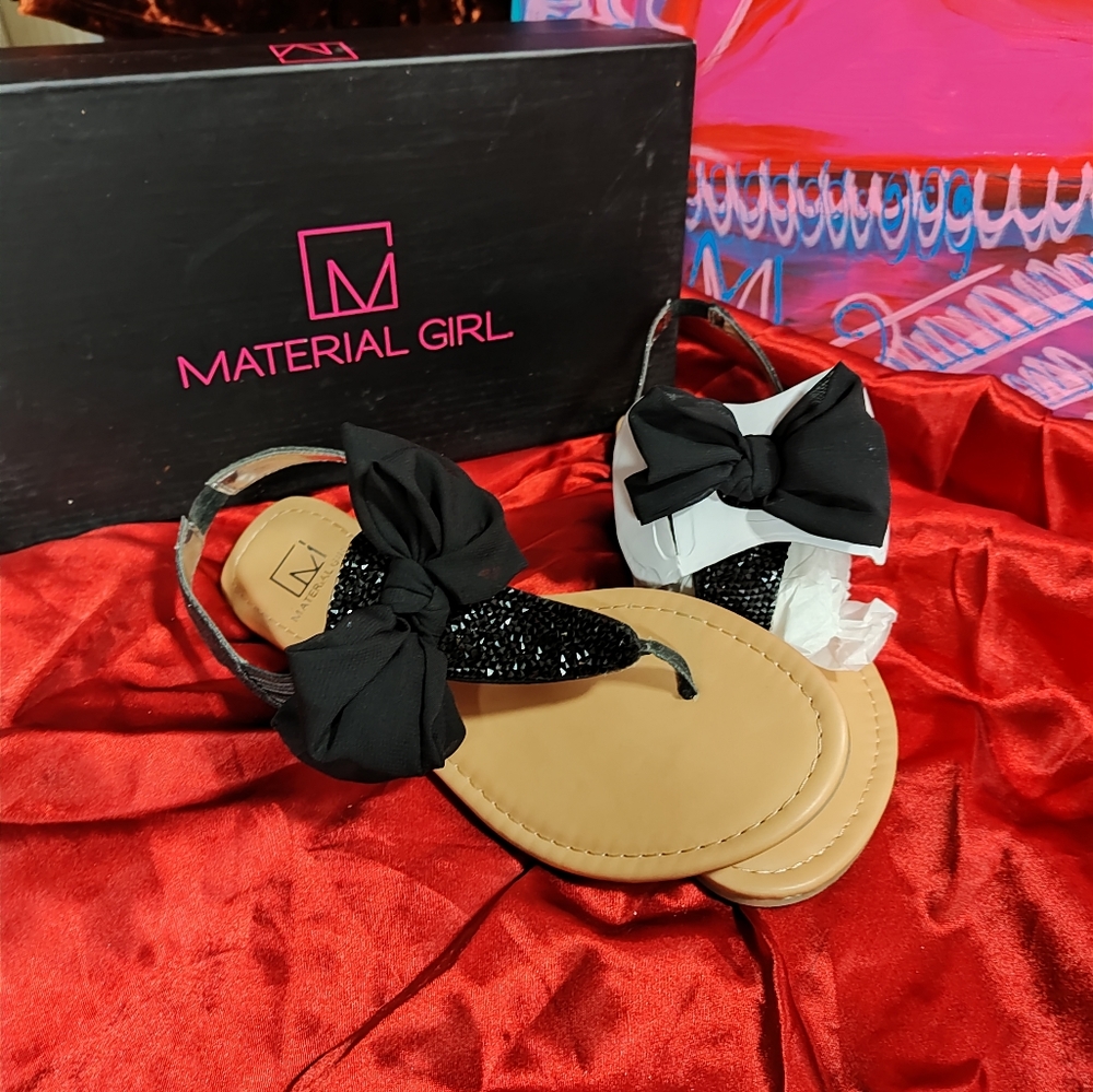 Material Girl black bow sandals size 6.5